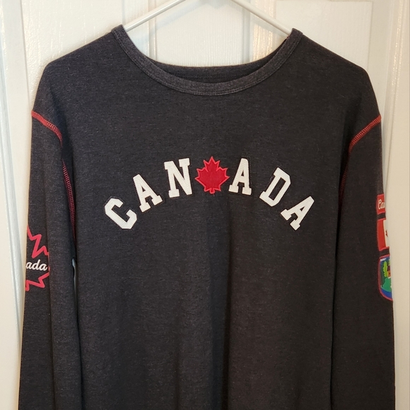 North Oak Tops - Gray Canada Sweatshirt with Red Stitching